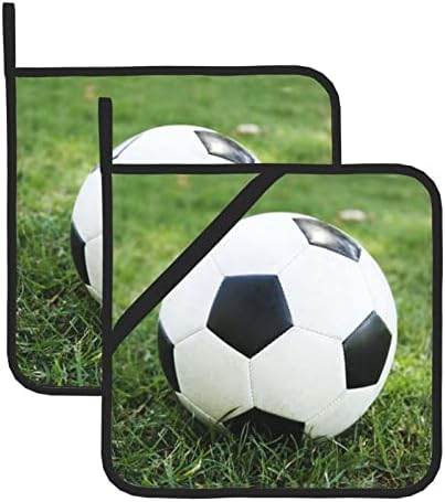 כדור כדורגל על ​​דשא מרובע פאן-פאן-8x8 אינץ ', בידוד עמיד חם.